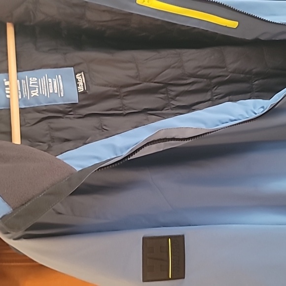 HELLY HANSEN HP RACING LIFALOFT HOODED JACKET - Picture 4 of 4